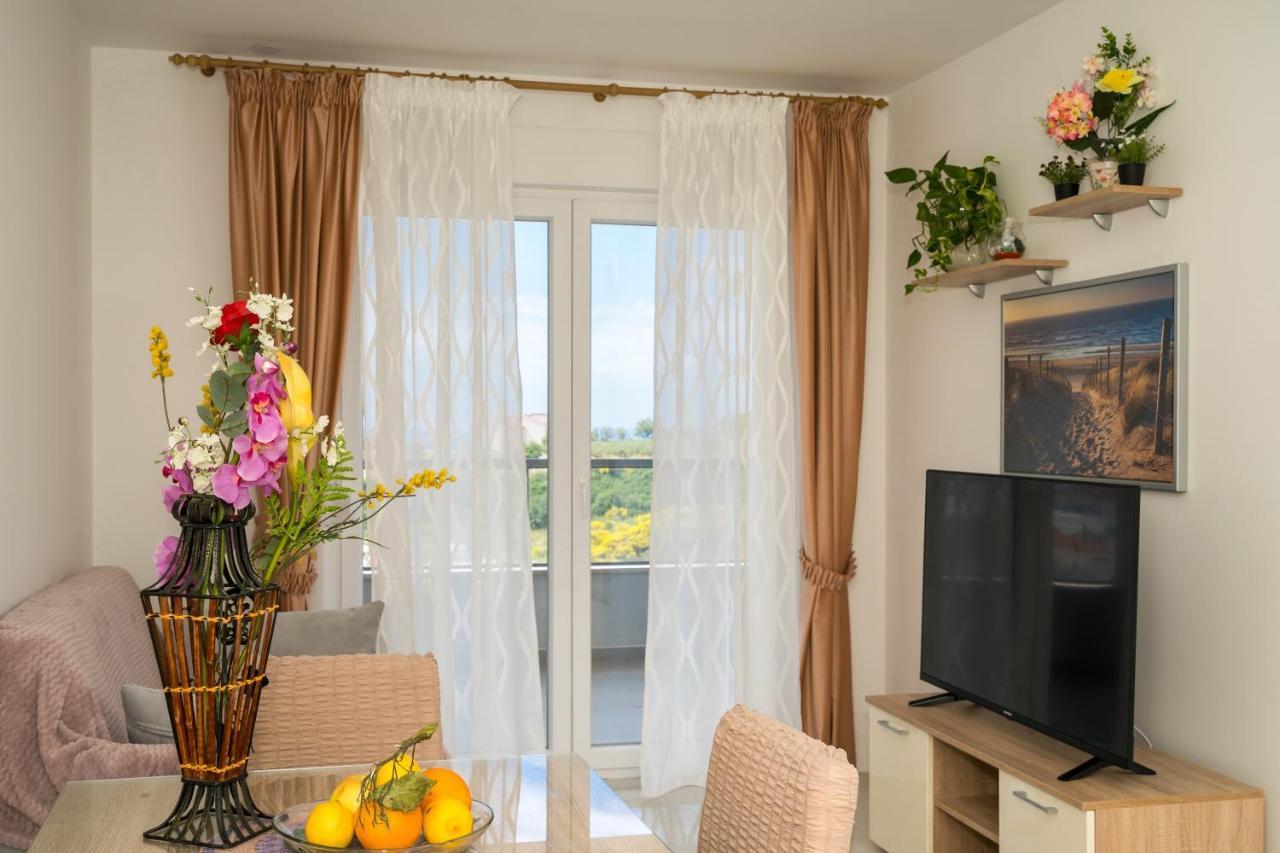 Modern Apartments Sirobuja Σπλιτ Εξωτερικό φωτογραφία