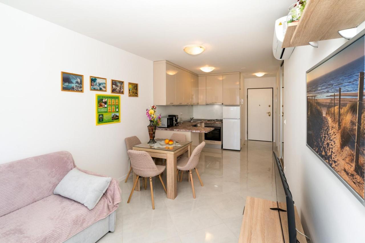 Modern Apartments Sirobuja Σπλιτ Εξωτερικό φωτογραφία