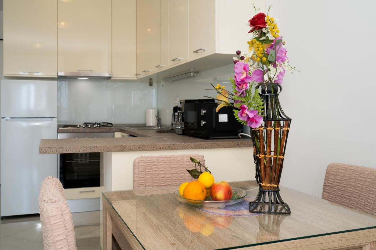 Modern Apartments Sirobuja Σπλιτ Εξωτερικό φωτογραφία