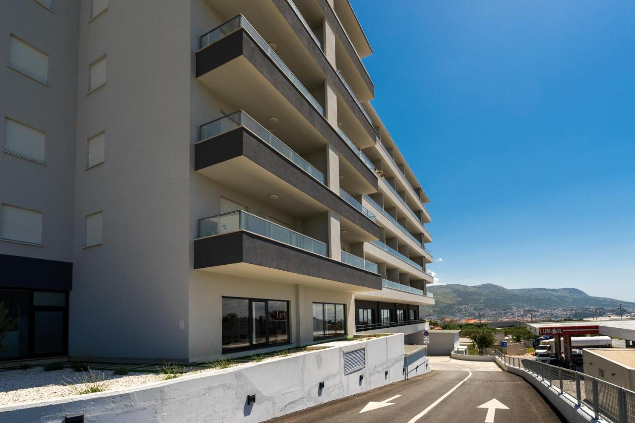 Modern Apartments Sirobuja Σπλιτ Εξωτερικό φωτογραφία