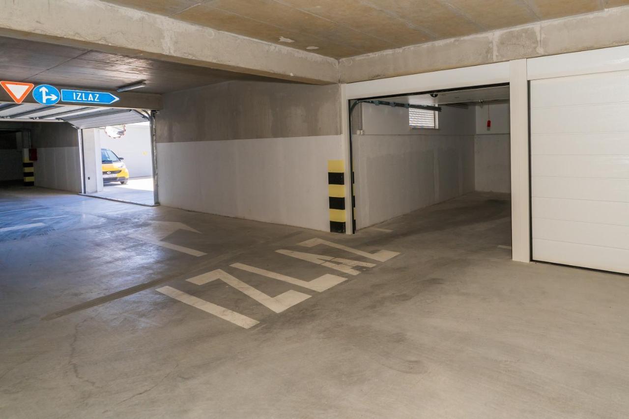Modern Apartments Sirobuja Σπλιτ Εξωτερικό φωτογραφία